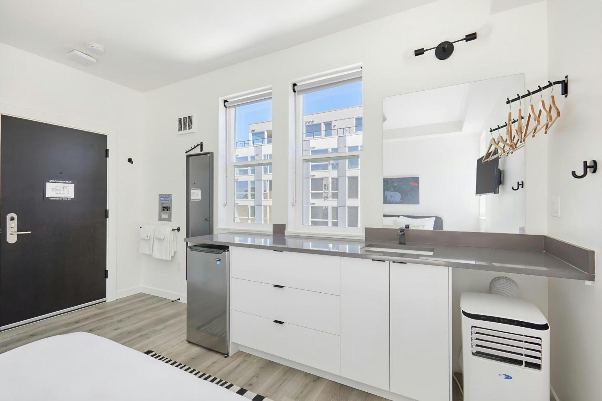 The Boylston Hotel Capitol Hill, Sonder By Marriott Bonvoy Seattle Bagian luar foto